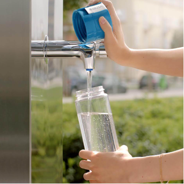 Consommation : que penser réellement des gourdes intelligentes qui  aromatisent l'eau du robinet ?