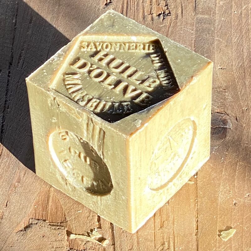 Cube de savon de Marseille à l'huile d'olive 500g (sac complet: 1 pc) - VRAC